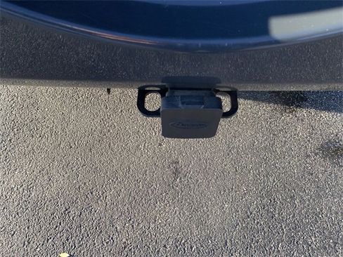 Used 2017 Jeep Wrangler Unlimited Sahara w/ Connectivity Group image 30