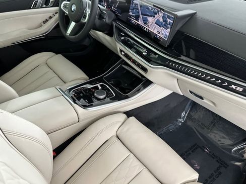 New 2026 BMW X5 xDrive40i w/ M Sport Package image 16