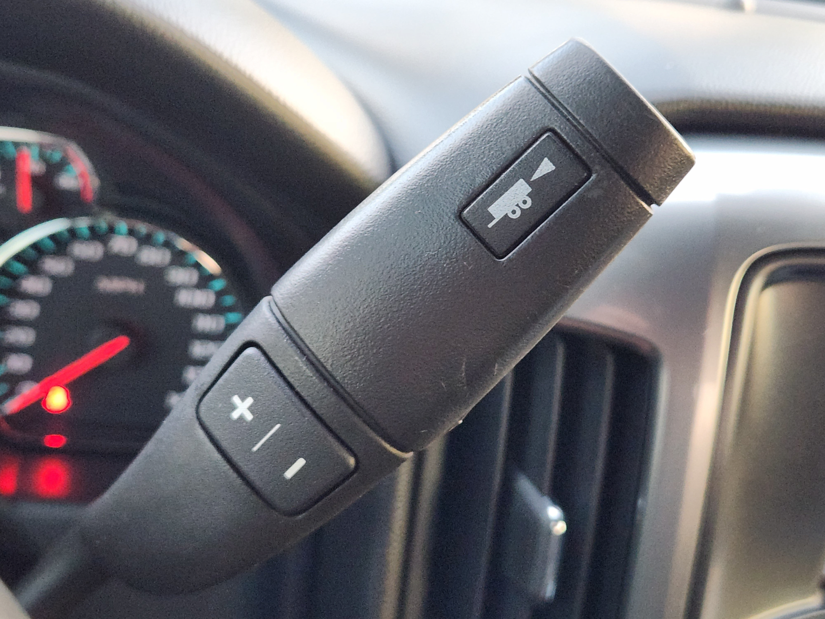 Used 2018 Chevrolet Silverado 1500 LT w/ Texas Edition RWD image 27