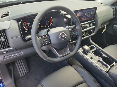 New 2026 Nissan Pathfinder SL FWD image 20