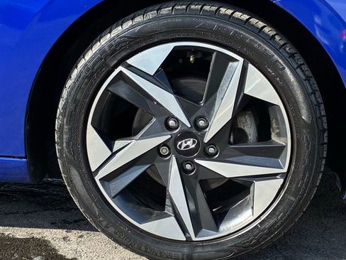 Used 2023 Hyundai Elantra SEL w/ Convenience Package image 42