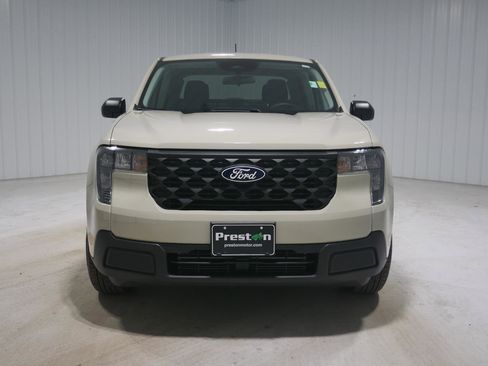 Used 2025 Ford Maverick XL w/ Equipment Group 102A image 2