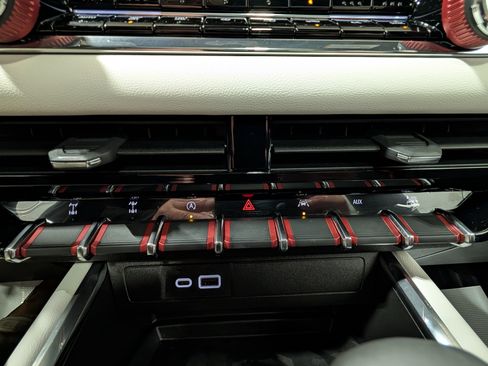 Used 2026 GMC Canyon AT4X image 31