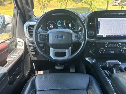 Used 2021 Ford F150 Lariat AWD/4WD image 14
