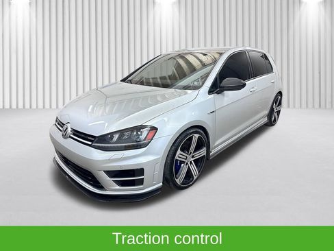 Used 2016 Volkswagen Golf 4-Door image 13