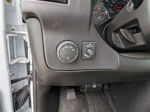 New 2024 Chevrolet Express 3500 w/ Power Convenience Package image 13