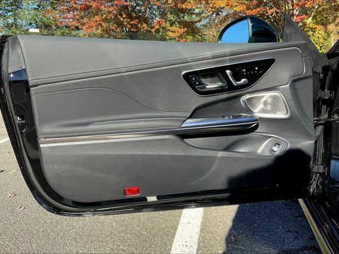 New 2026 Mercedes-Benz CLE 300 4MATIC Coupe image 14