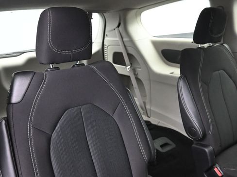 Used 2024 Chrysler Voyager LX FWD image 24