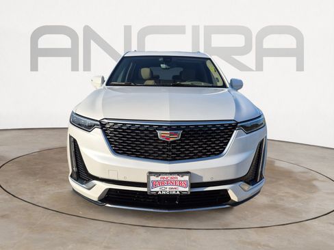 Used 2024 Cadillac XT6 FWD image 4