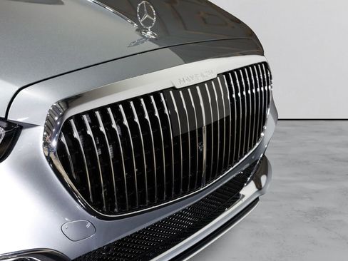 Used 2024 Mercedes-Benz Maybach S 580 4MATIC image 57