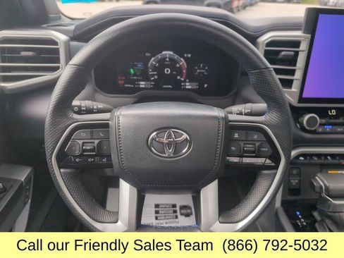 Used 2024 Toyota Tundra Platinum AWD/4WD image 16