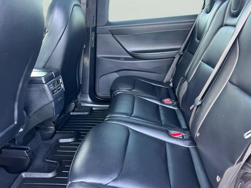 Used 2020 Tesla Model X Long Range image 5