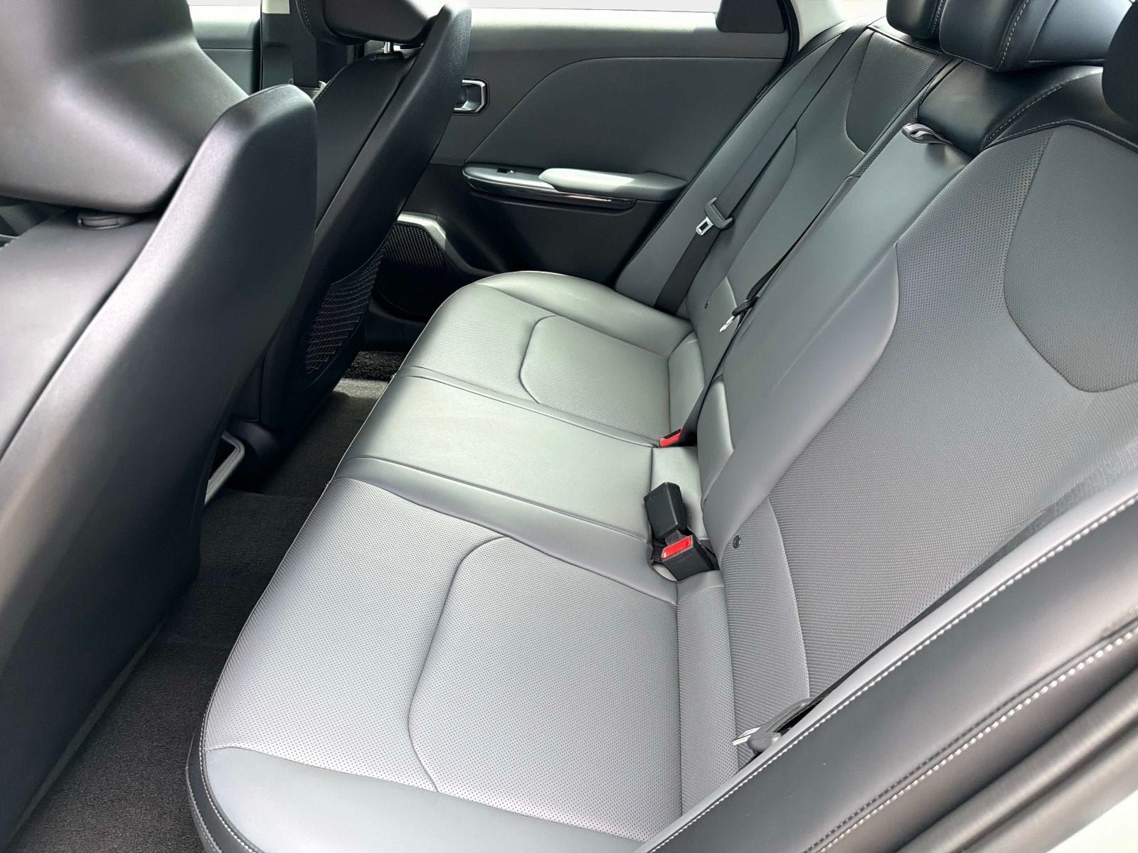 New 2026 Kia K4 EX FWD image 11