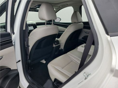 Certified 2024 Hyundai Tucson Limited image 10