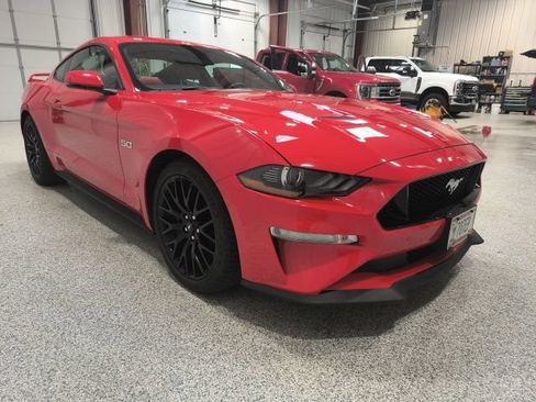 Used 2019 Ford Mustang GT Premium w/ GT Performance Package RWD image 4