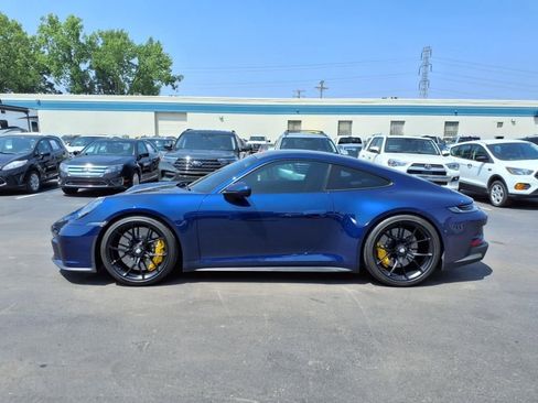 Used 2024 Porsche 911 GT3 image 2