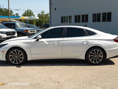 Used 2020 Hyundai Sonata Limited w/ Cargo Package FWD image 11