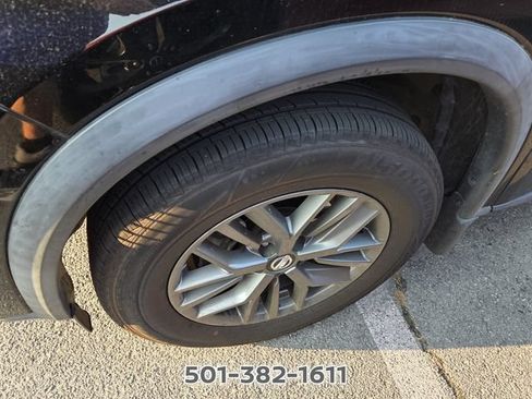 Used 2021 Nissan Rogue S FWD image 7