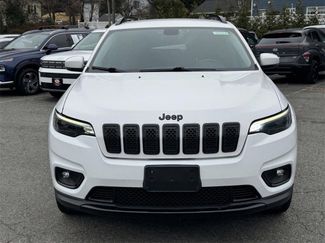 Used 2019 Jeep Cherokee Latitude Plus video 2
