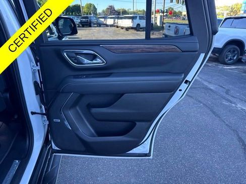 Used 2023 Chevrolet Tahoe Premier w/ Advanced Technology Package AWD/4WD image 29