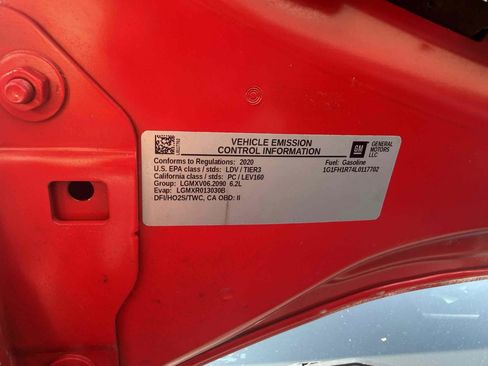 Used 2020 Chevrolet Camaro SS RWD image 21