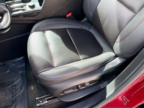 Used 2023 Chevrolet Blazer RS w/ Enhanced Convenience Package image 20