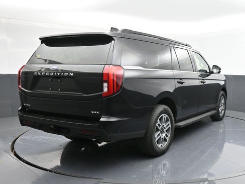 Used 2025 Ford Expedition Max Active image 8