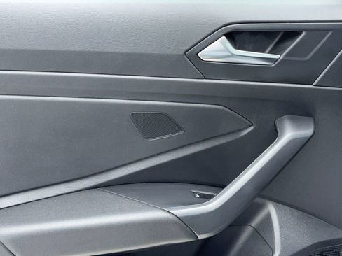 Used 2020 Volkswagen Jetta S image 40