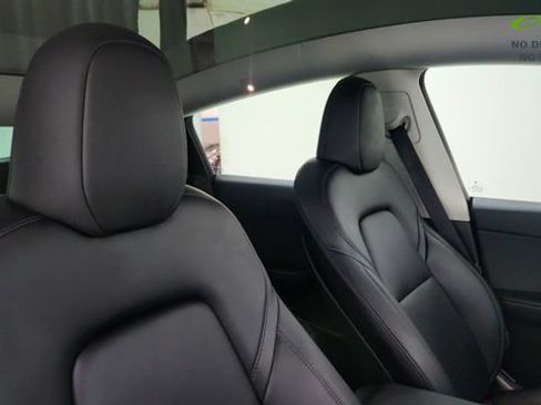 Used 2022 Tesla Model Y Long Range AWD/4WD image 22