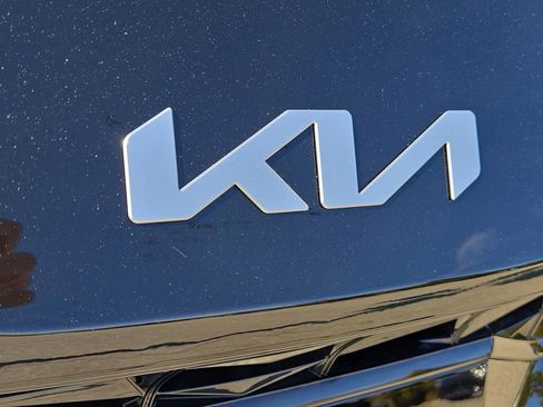 New 2026 Kia K5 LXS image 4