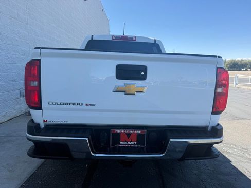 Used 2018 Chevrolet Colorado W/T w/ WT Convenience Package AWD/4WD image 5