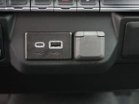 Used 2024 GMC Sierra 1500 Pro w/ Graphite Edition image 29