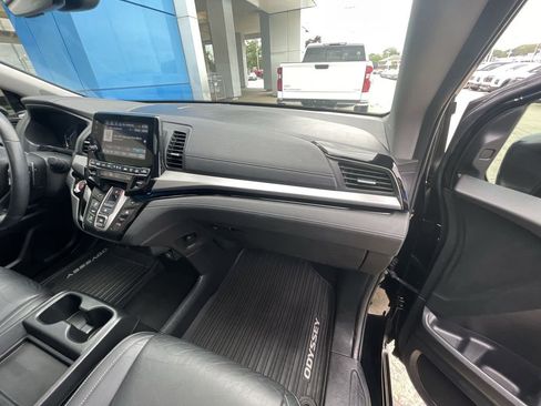 Used 2023 Honda Odyssey Touring image 29