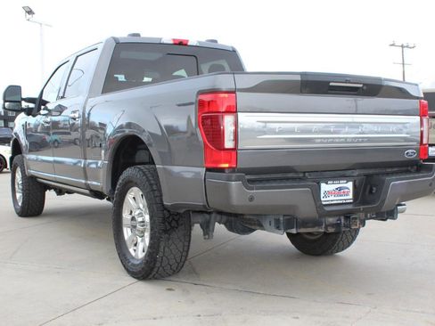 Used 2021 Ford F250 Platinum w/ FX4 Off-Road Package image 34