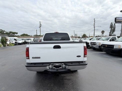 Used 2005 Ford F250 XLT AWD/4WD image 7