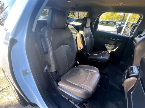 Used 2017 GMC Acadia Limited SLT image 34