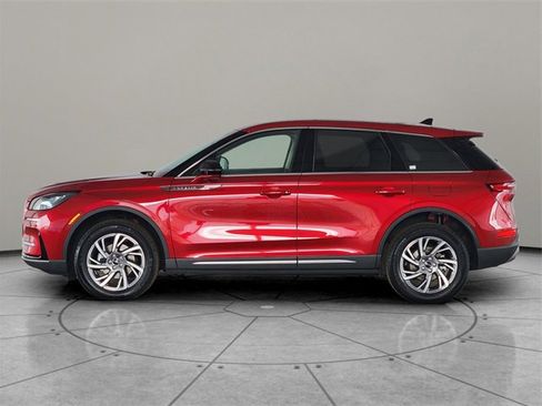 Certified 2024 Lincoln Corsair AWD w/ Equipment Group 101A image 9