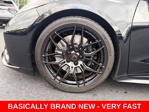 Used 2025 Chevrolet Corvette Z06 RWD image 9