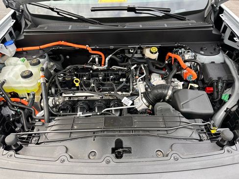 Used 2025 Ford Maverick XLT w/ XLT Luxury Package image 36