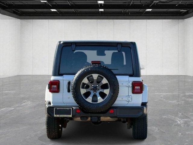 Used 2019 Jeep Wrangler Unlimited Sahara AWD/4WD image 4