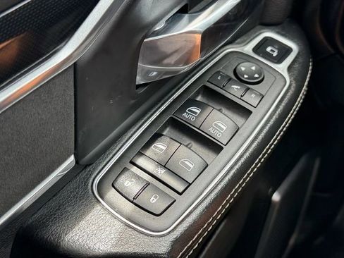 Used 2022 RAM 2500 Laramie w/ Night Edition AWD/4WD image 28