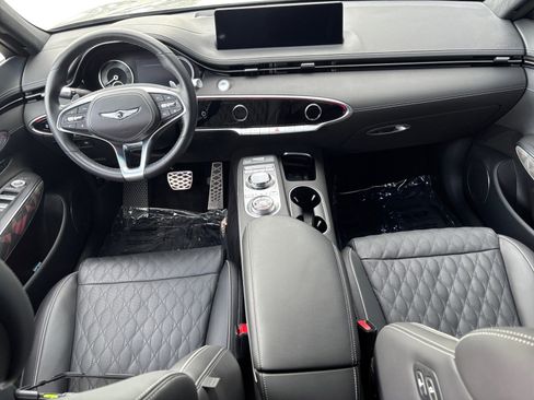 Used 2025 Genesis GV70 3.5T Sport w/ Sport Advanced Package image 10