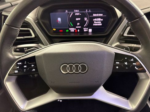 Used 2025 Audi Q4 e-tron Premium RWD image 23