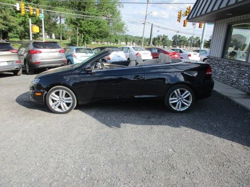 Used 2015 Volkswagen Eos Executive FWD image 14