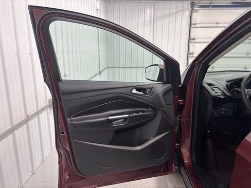 Used 2018 Ford Escape SE AWD/4WD image 13