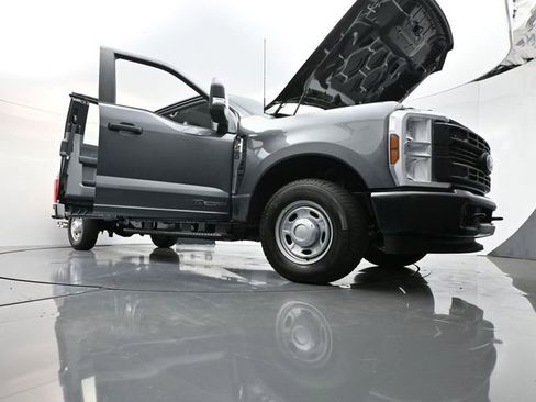New 2026 Ford F250 XL RWD image 34