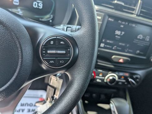 Used 2024 Kia Soul LX w/ Option Group 015 FWD image 17