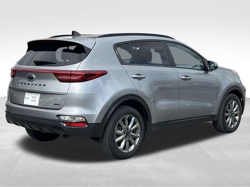 Used 2022 Kia Sportage Nightfall Edition w/ Nighfall AWD Premium Package image 8