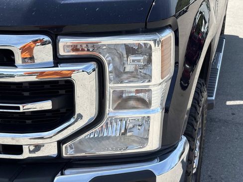Used 2021 Ford F250 Lariat w/ Lariat Ultimate Package AWD/4WD image 12