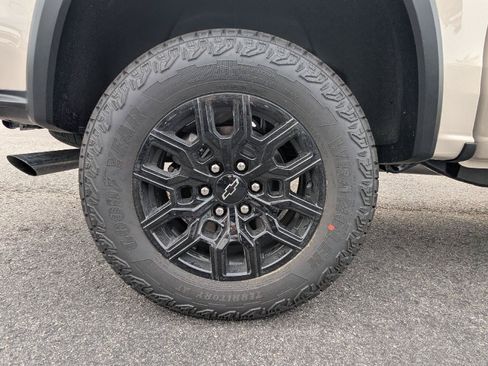 New 2026 Chevrolet Colorado Trail Boss AWD/4WD image 23